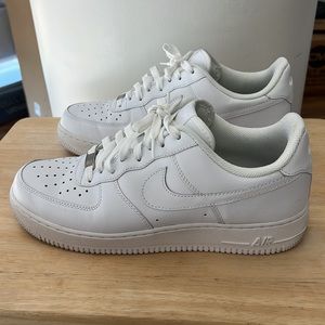 Mens Nike Air Force 1 - SIZE 10.5